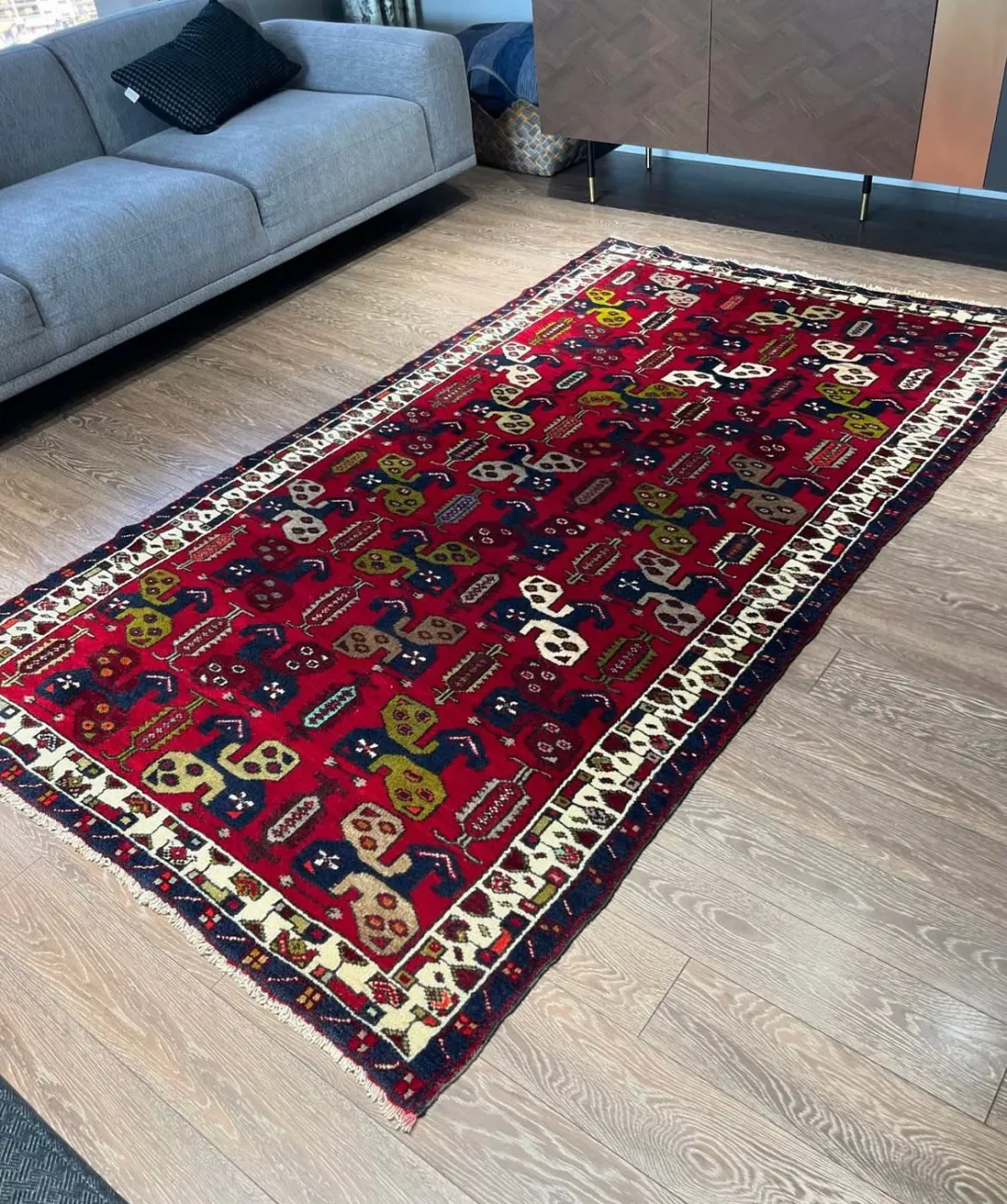 Bergama Handmade Rug – Made in Türkiye